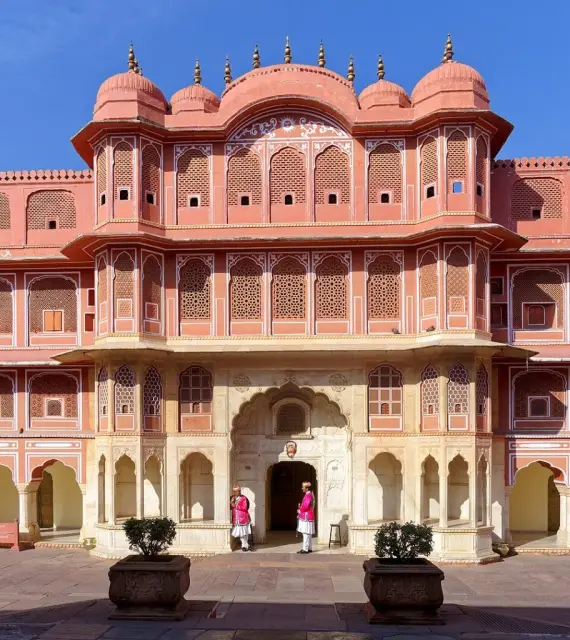 City Palace3 912x1024.webp