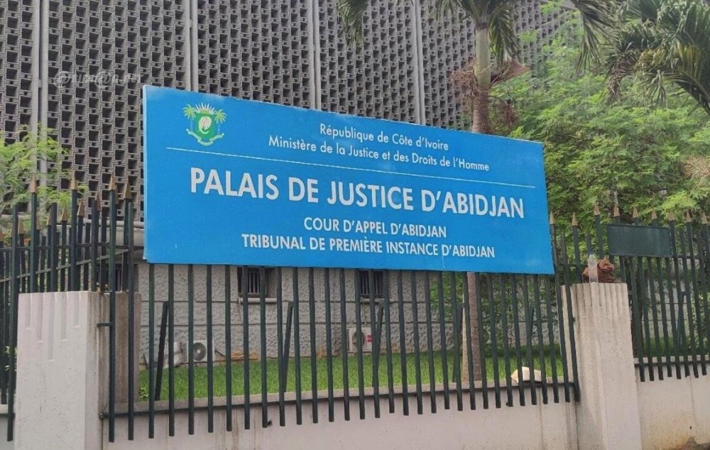Illustration - 501 agents judiciaires rayés d'un trait de plume : le ministère hausse le ton