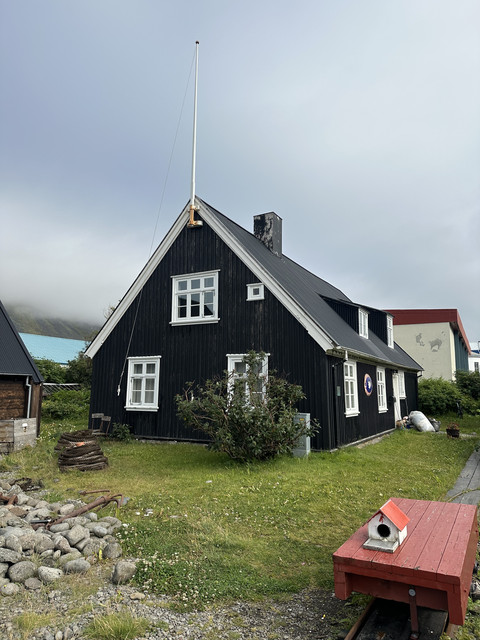 IMG-7098