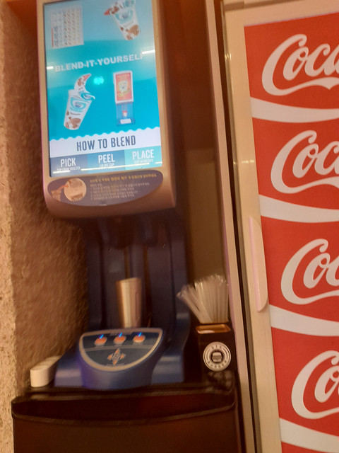GTS-Burger-Milkshake-Machine