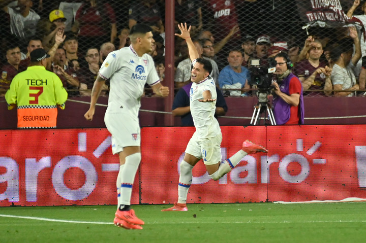 Lanús festejó la Sudamericana y Tigre el pase a cuartos de final