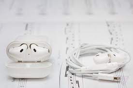 earpods.jpg