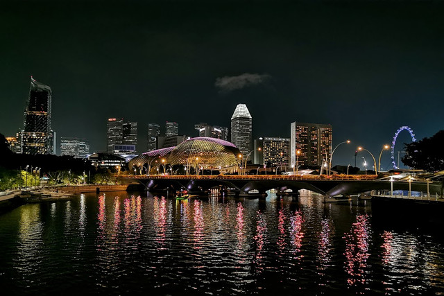 06-skyline1.jpg