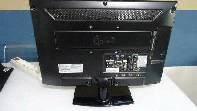 Monitor trasera.jpg