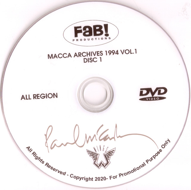 Macca Archives 1994 Volume 01 Scan 2.jpg
