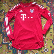 bayern-13-home-LS