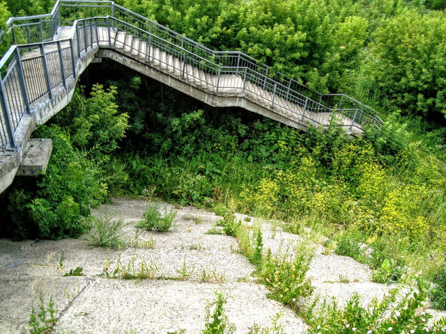 i-3