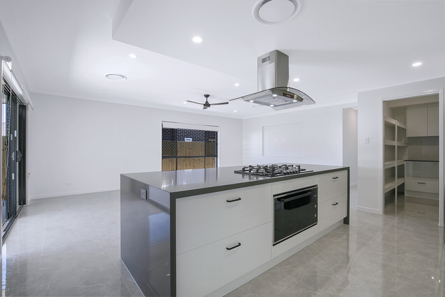 KITCHEN-BACK