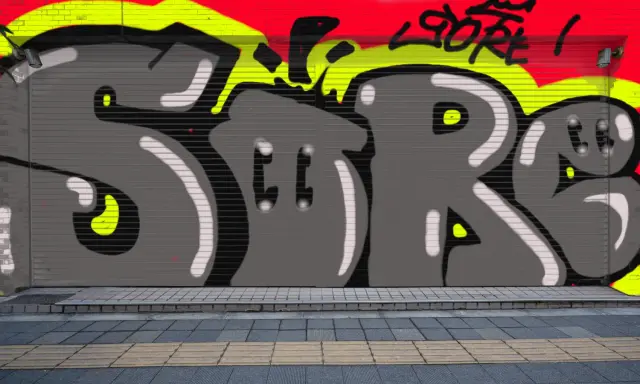 Graffiti artwork by Sore95