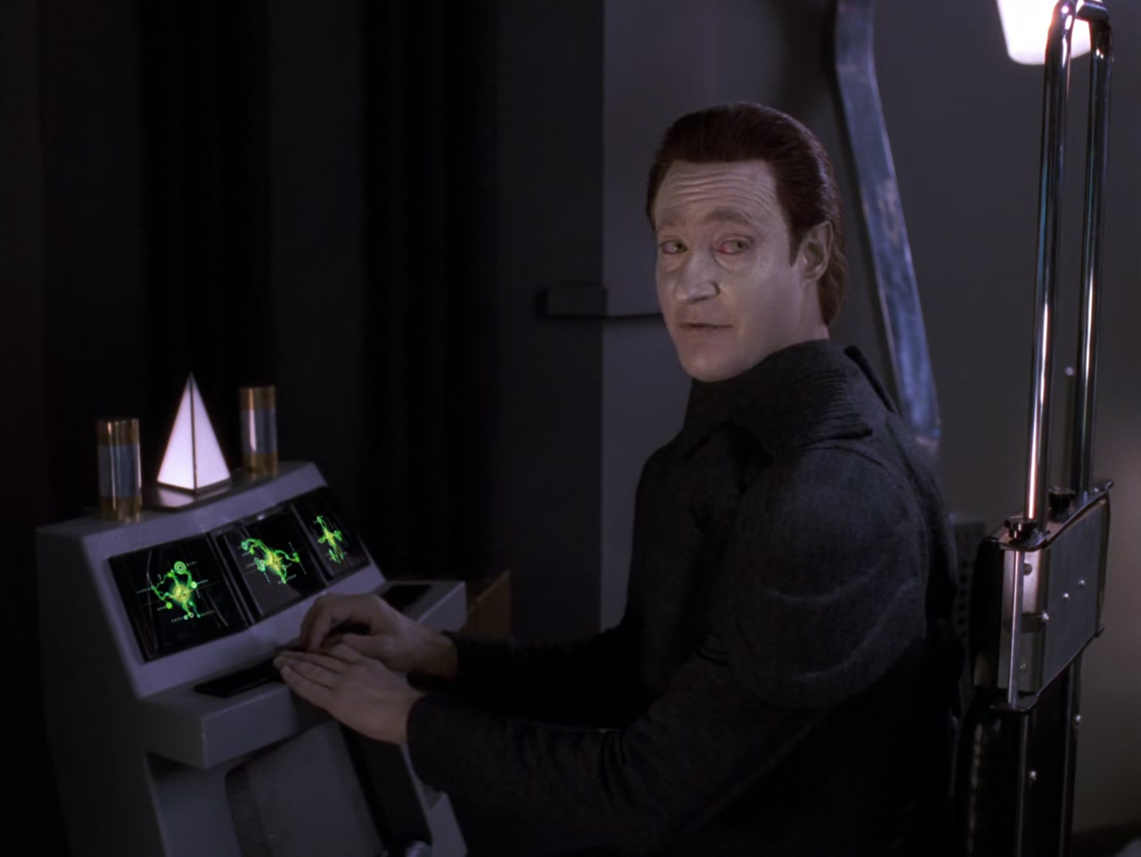 Star Trek: The Next Generation Screenshot