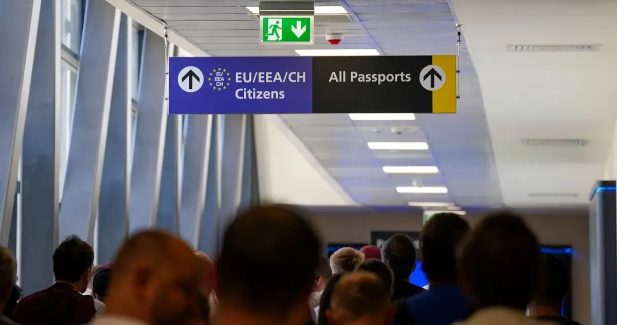 Italia închide granițele cu Spania: Schengen, în criză din cauza migrației