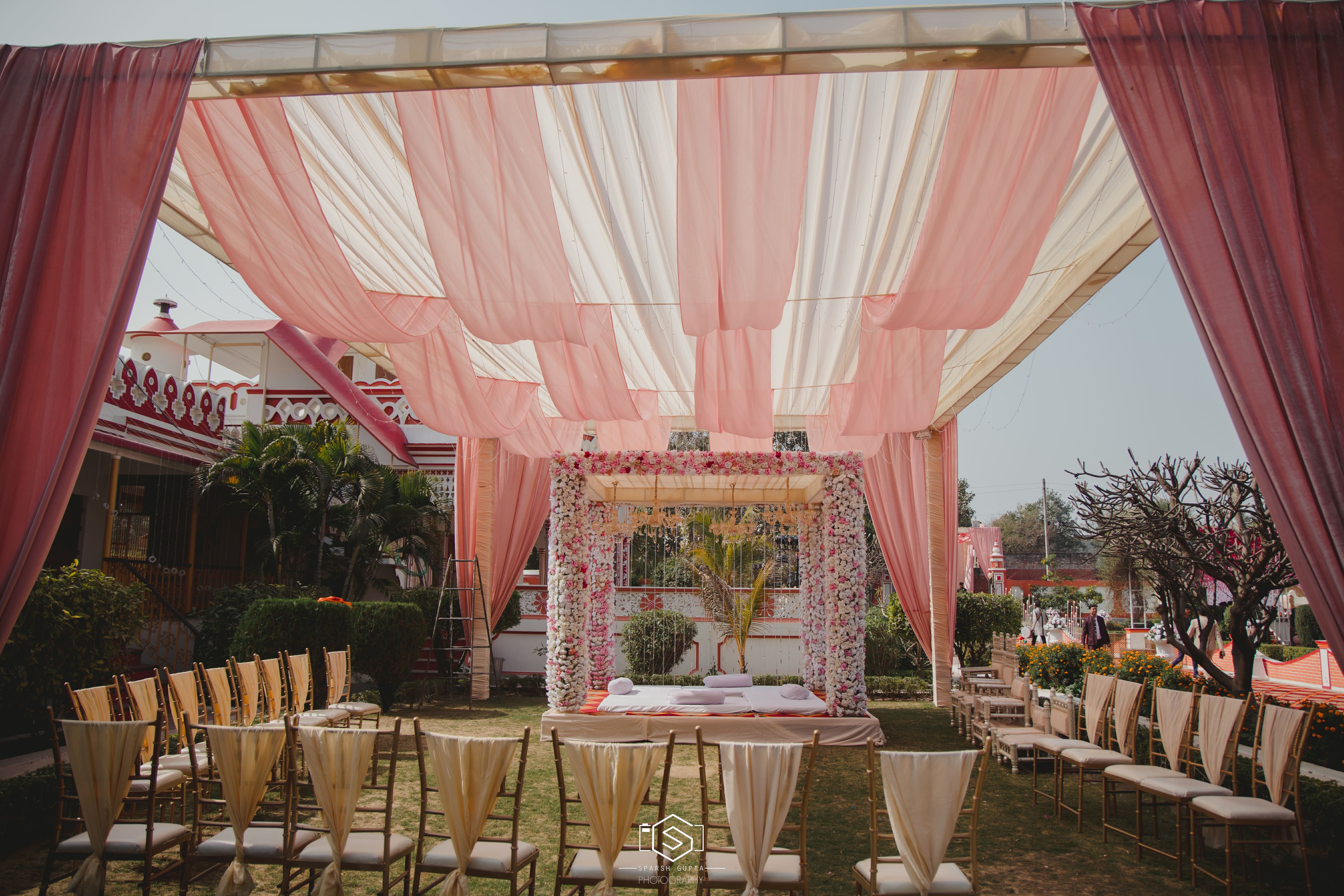 Luxury wedding hotels in India