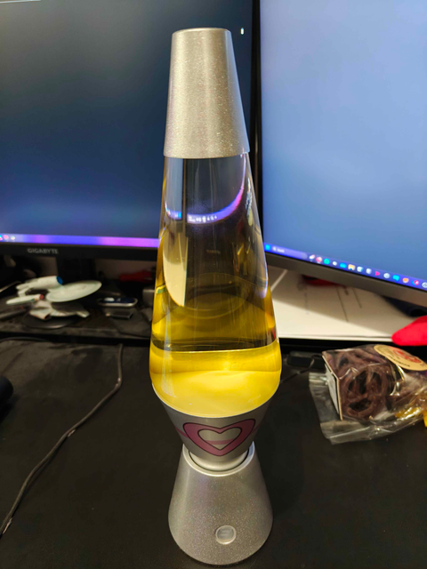 The lavalamp's liquid turned yellow