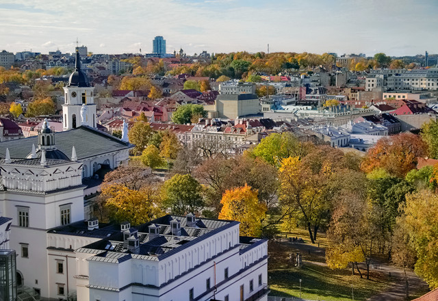 P1013074-E.jpg