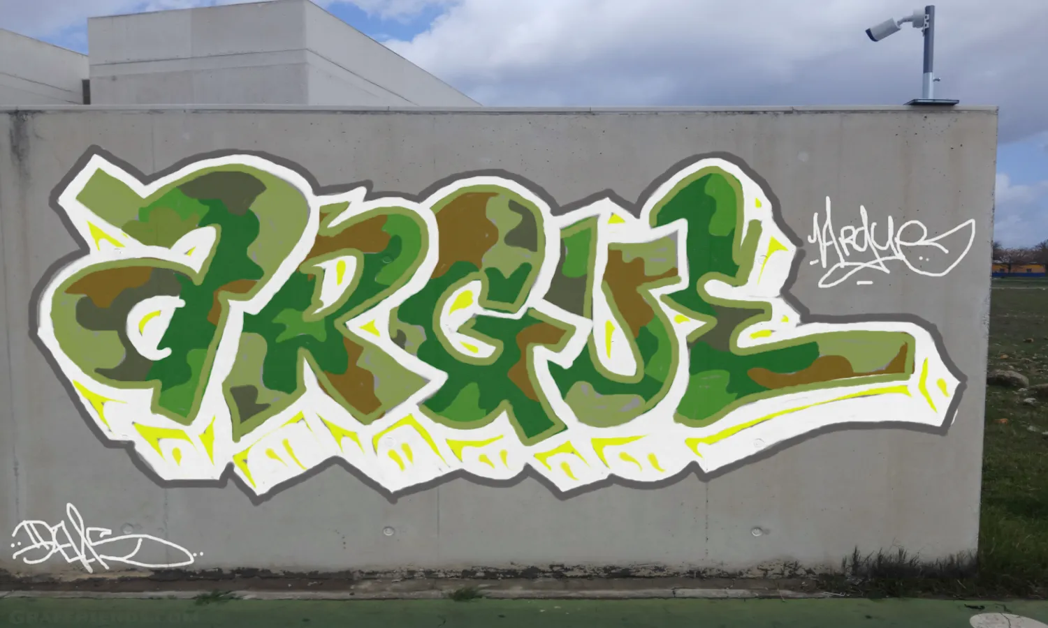 Graffiti artwork by IDEASxARGUE