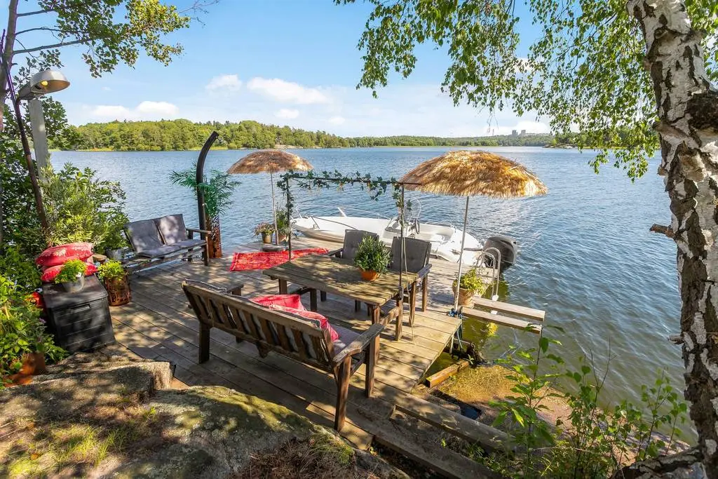 Myrholmen Private Island 2