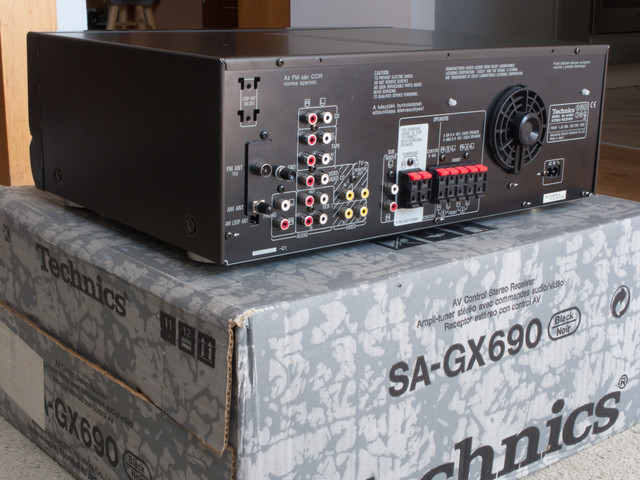Technics-SA-GX690-07.jpg