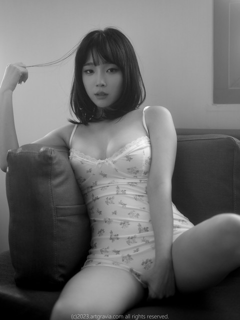 037