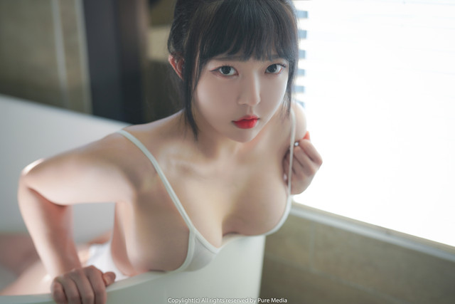 039