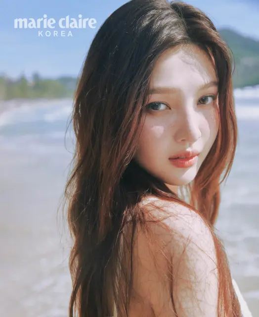 joy red velvet 1379422.webp