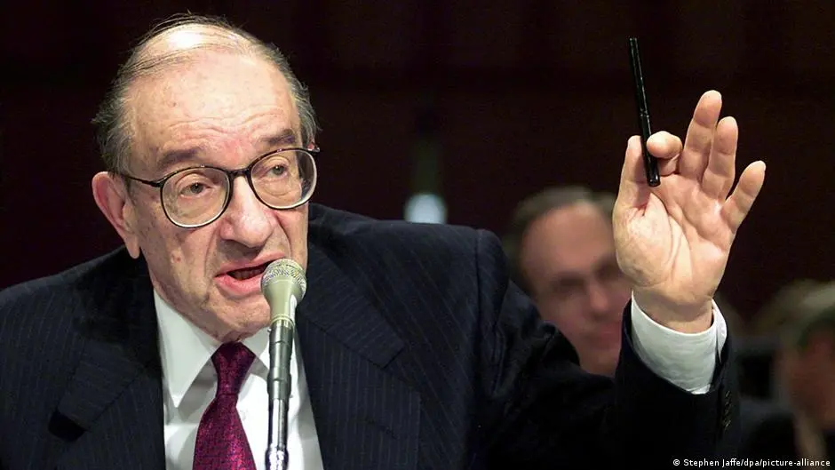 Alan Greenspan, fostul președinte al FED-ului, moare la 100 de ani