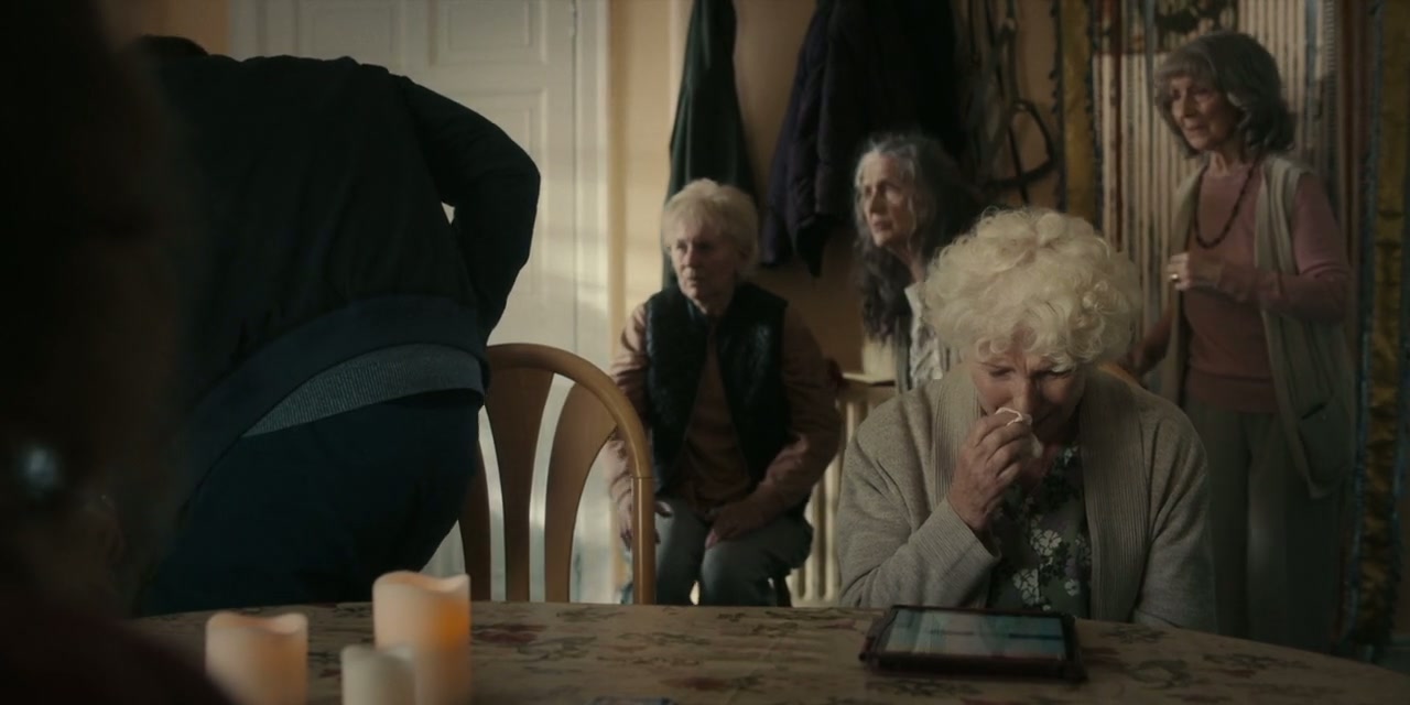 Four Mothers Screenshot