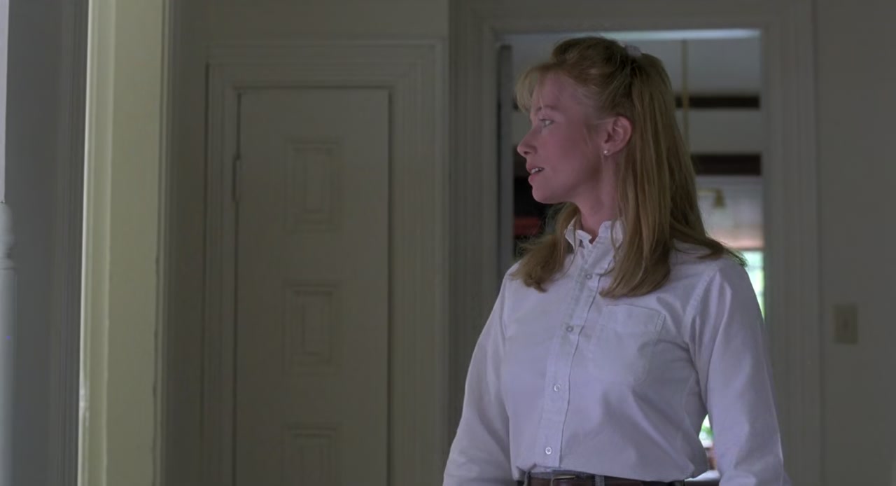 The Hand That Rocks the Cradle Screenshot