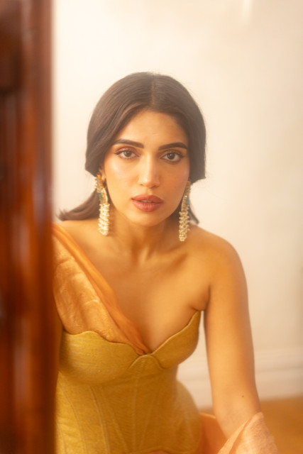 BHUMIPADNEKAR-5