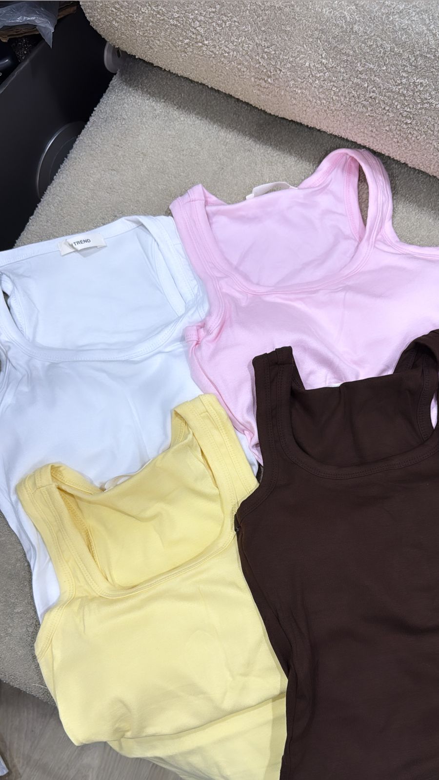 Padded singlet top