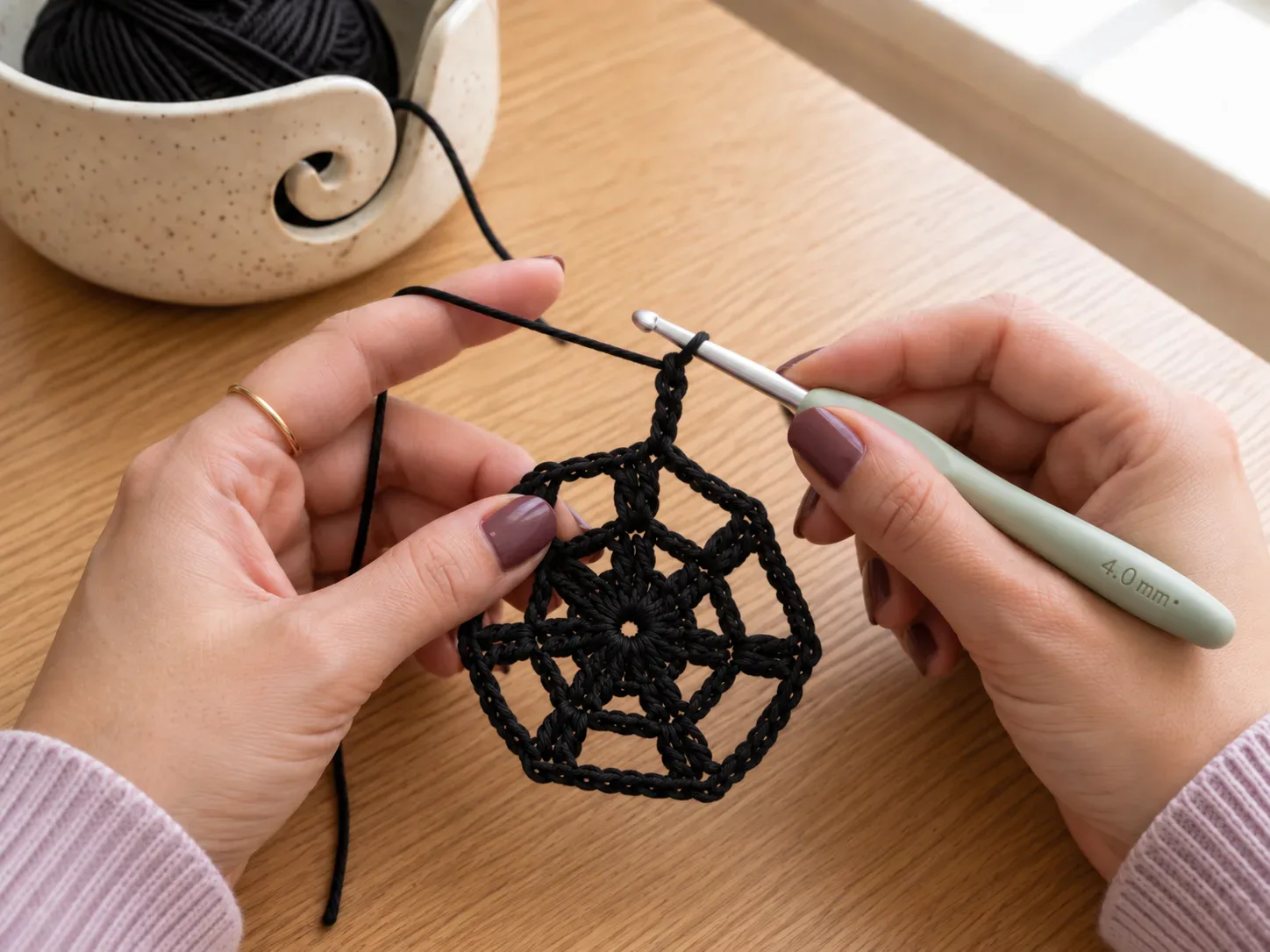 Halloween Spiderweb Coaster Free Pattern: Open the web