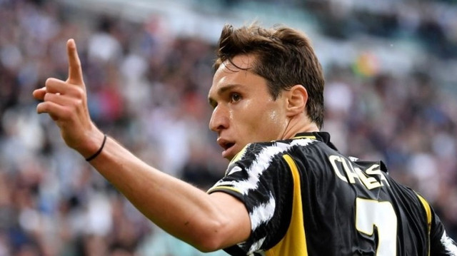 HLV Motta xác nhận Juventus bán tiền đạo Chiesa