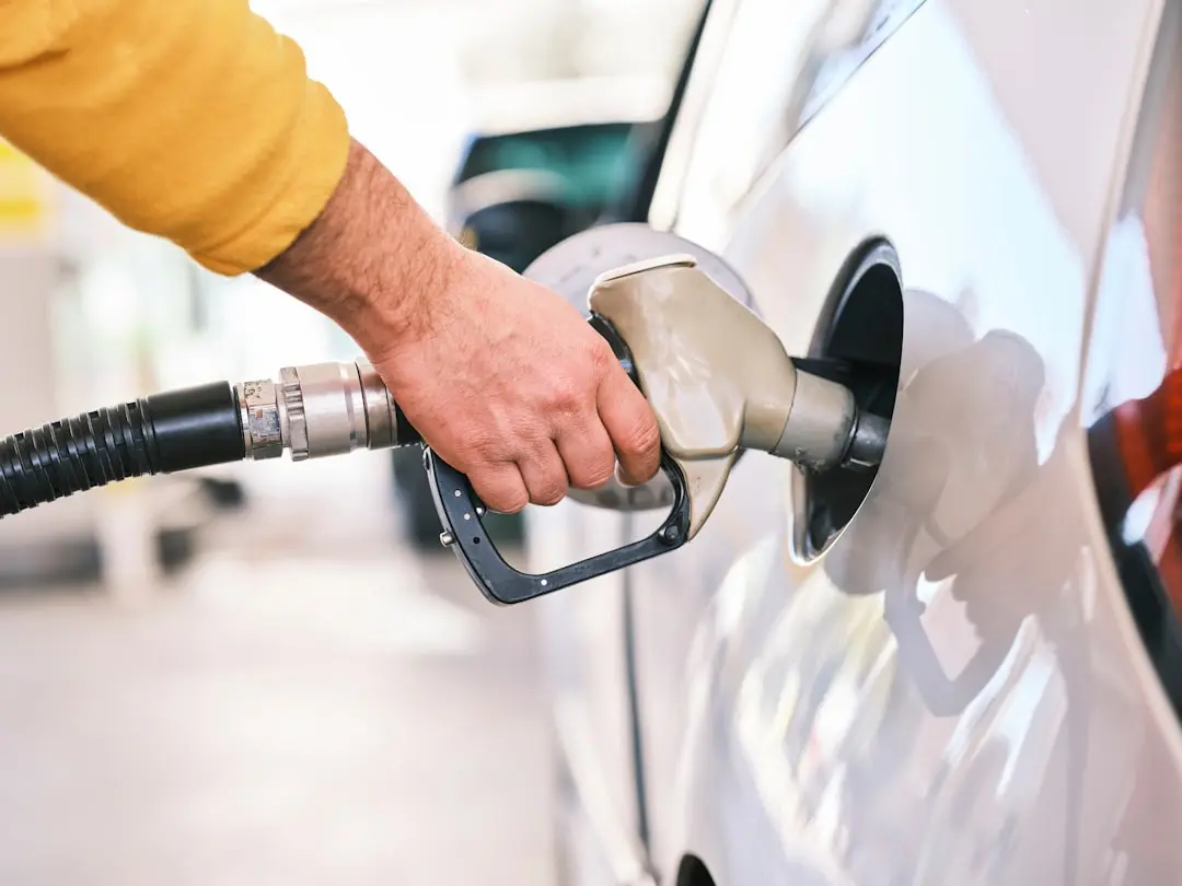Oil Price Volatility Fuels Hedge Fund Gains