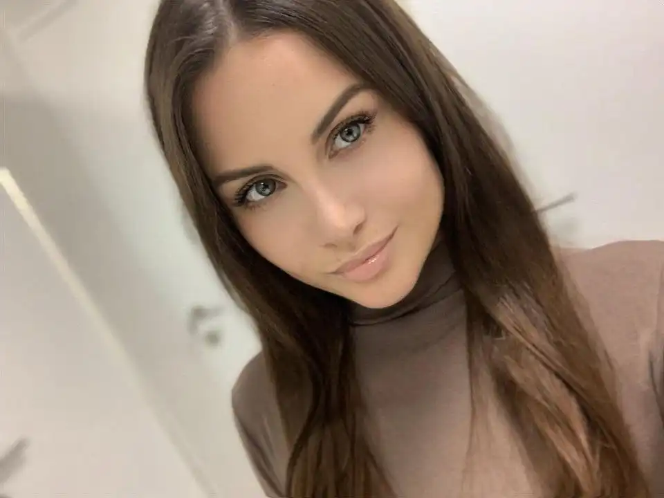 Alena Gogoleva Wallpapers Insta Fit Bio (12)