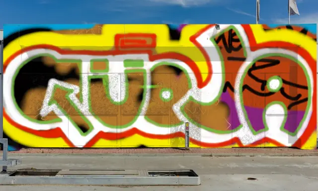 Graffiti artwork by Quiltoe