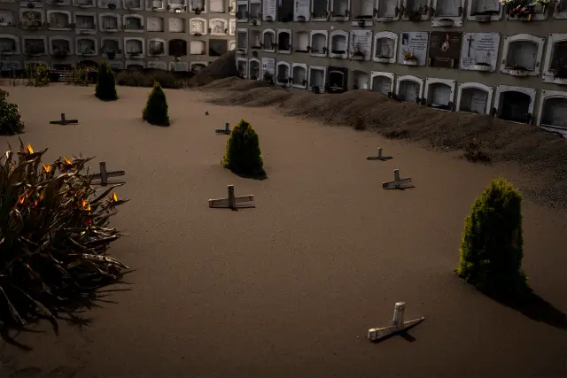 volcano-ash-graveyard