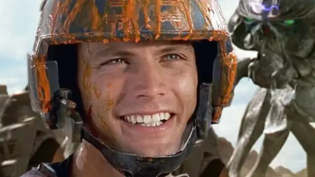 Starship-Troopers-Laecheln.webp