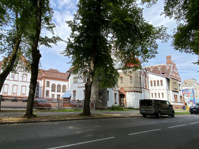 IMG-2498