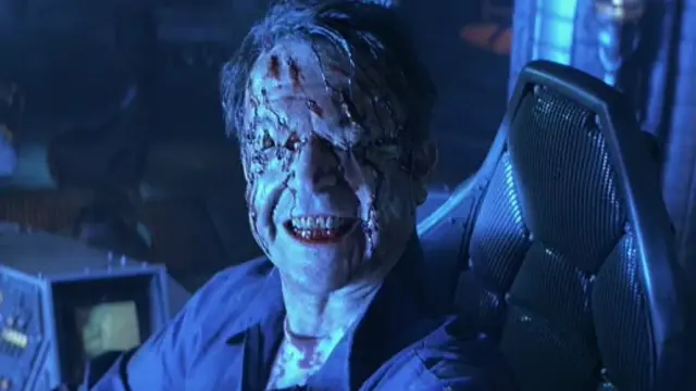 https://i.ibb.co/pZvq8NX/event-horizon-sam-neill.webp