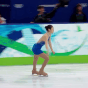Ким Юна.gif