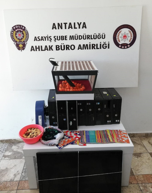 ANTALYA-DA-KUMAR-OPERASYONU