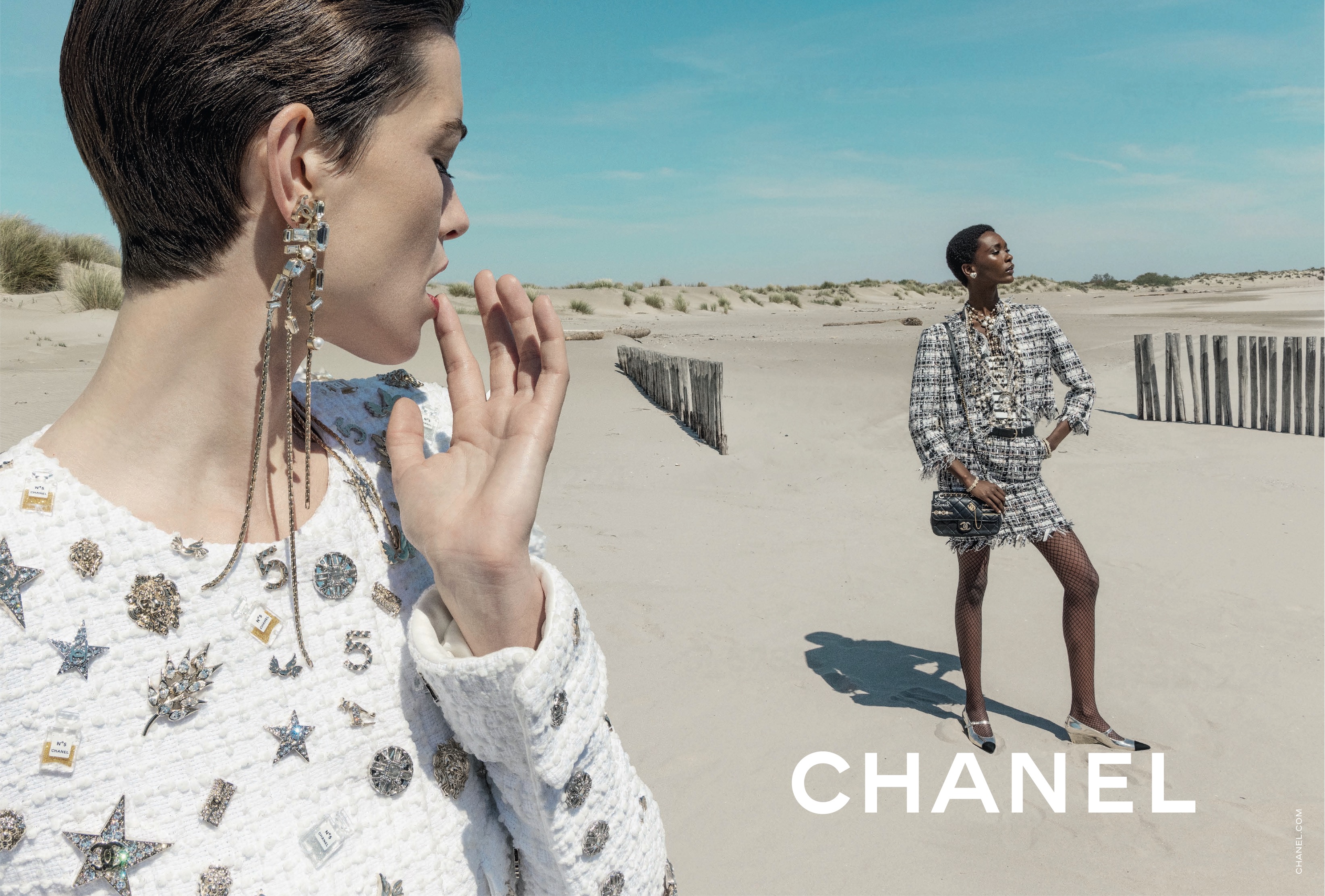 Chanel Cruise 2022 by Inez van Lamsweerde \u0026 Vinoodh Matadin | the Fashion  Spot