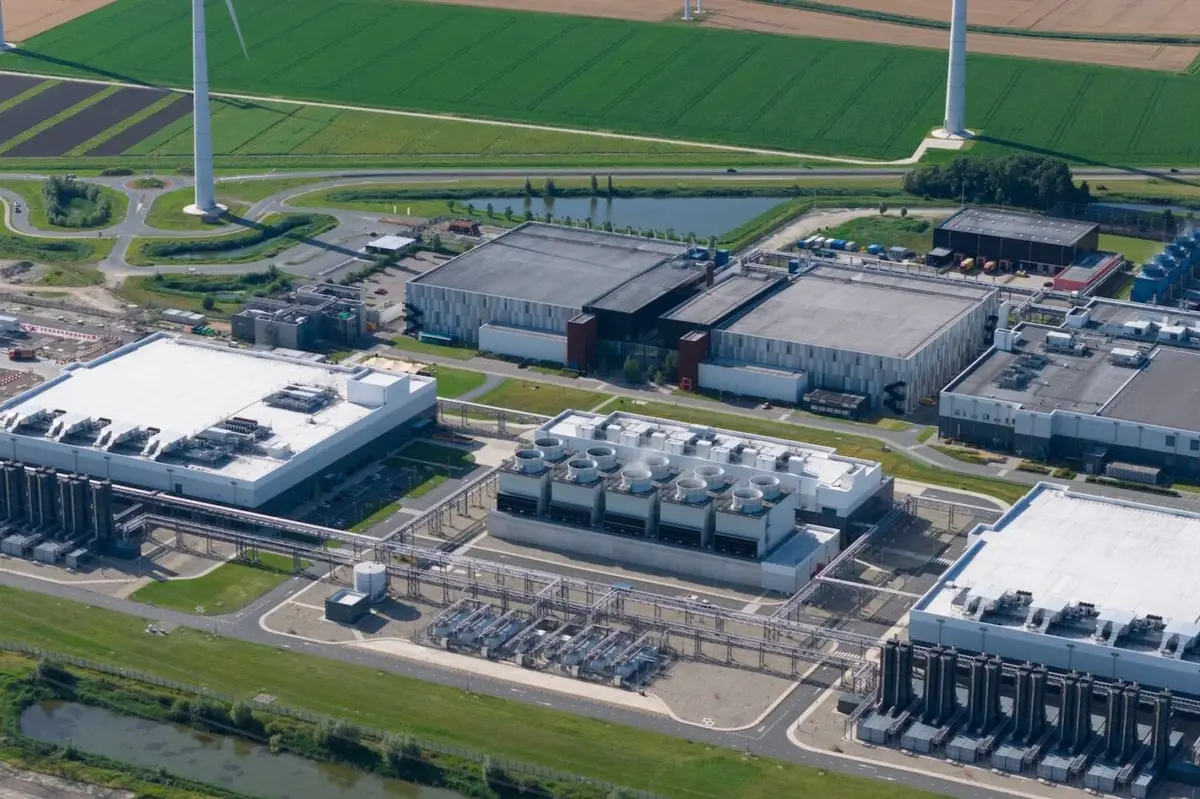 Fast-Tracking AI Data Centers onto the Power Grid