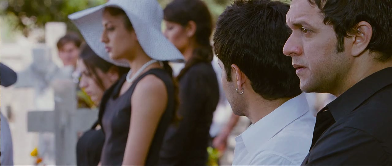 Dil Toh Baccha Hai Ji Screenshot