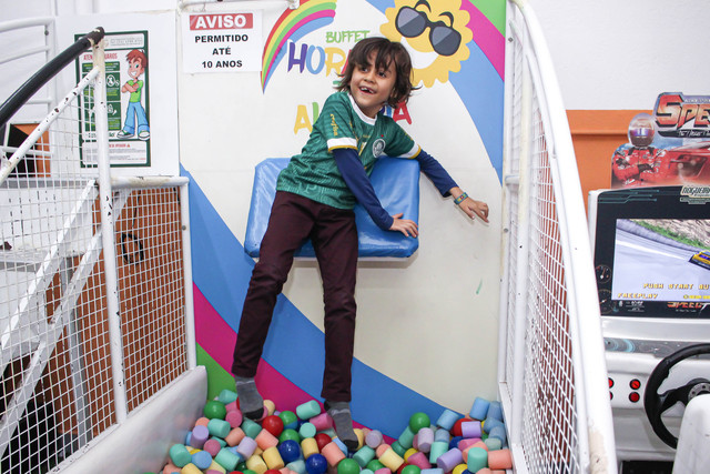 (404)