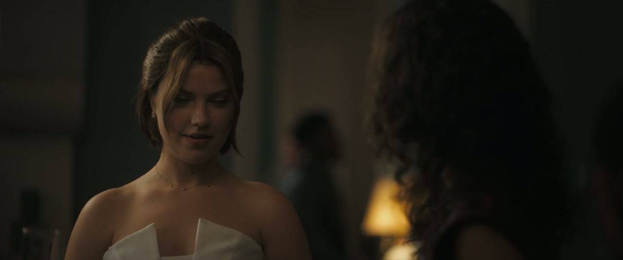 Tell Me Lies Screenshot