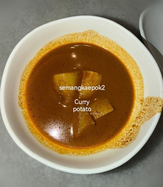 ٢