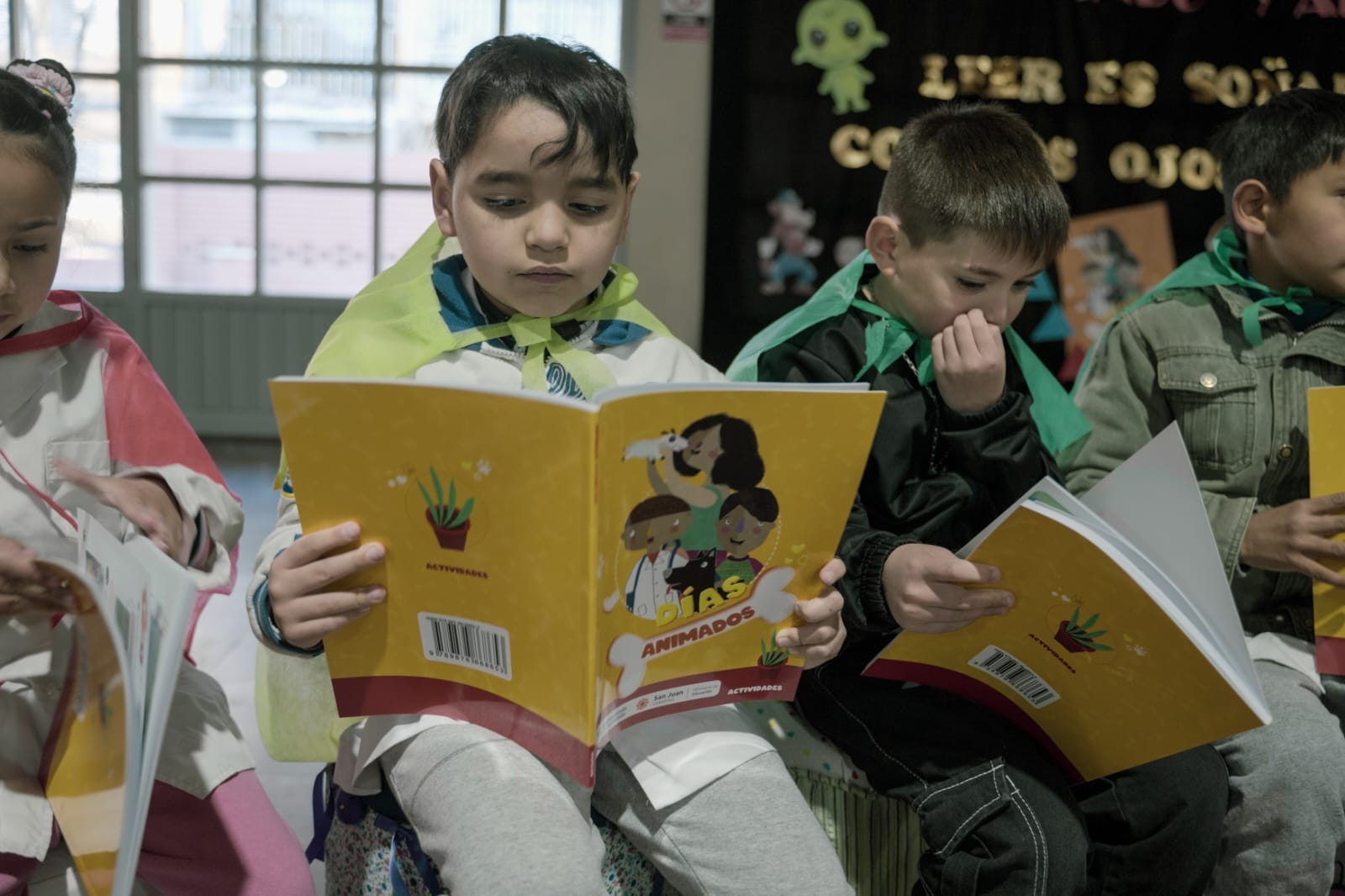 EDUCACIÓN: «Comprendo y Aprendo», llegaron más de 24.000 libros para estudiantes y docentes de 1er y 2do grado
