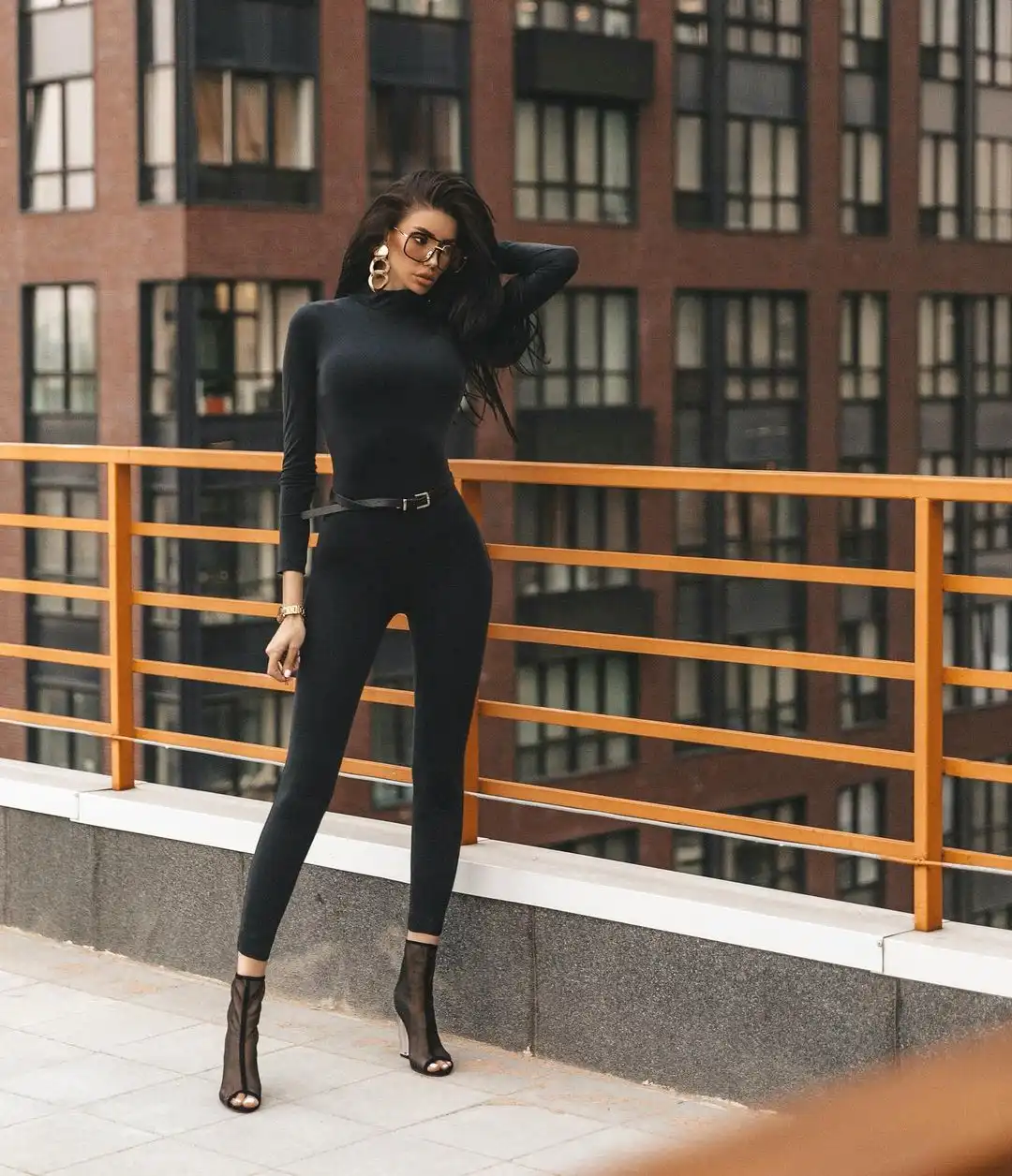 Alena Bagirova Wallpapers Insta Fit Bio (1)