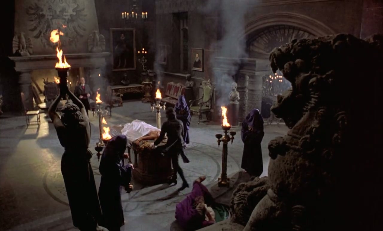Twins of Evil Screenshot
