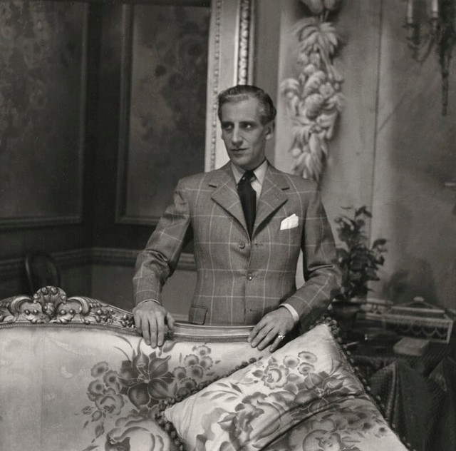Max Adrian